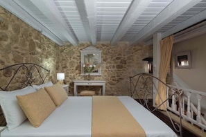 Bedroom space-enticing relaxation