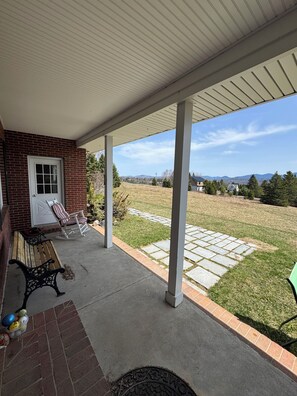 Farmers porch 