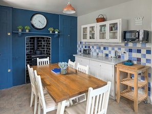 Kitchen/diner | Denzell, Looe