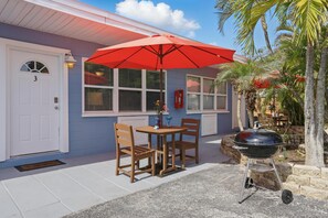 Coco Sands Studio #3 - Private entrance with patio and grill