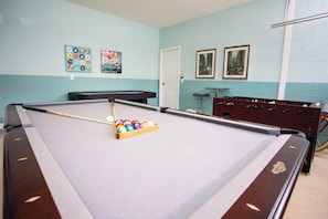 Spielezimmer