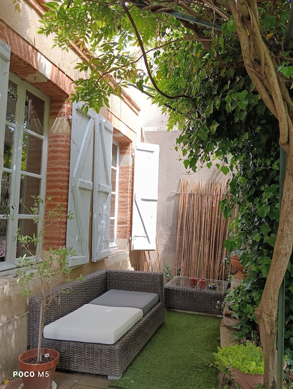 Terrace/patio