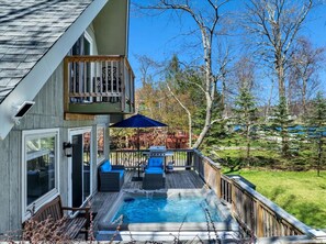 Unwind in the hot tub, fire up the grill, or relax with friends on the deck—your perfect backyard escape awaits!
