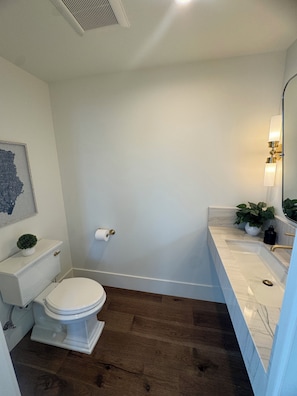 Downstairs halfbath