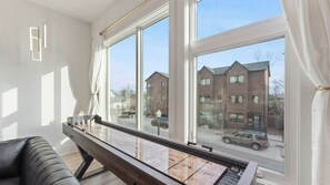 Spielezimmer