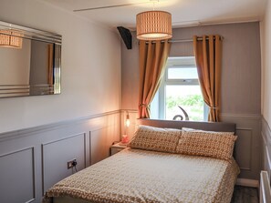 Double bedroom | Minffordd, Ty Croes, near Rhosneigr