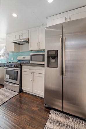 this kitchennette belong to the two story