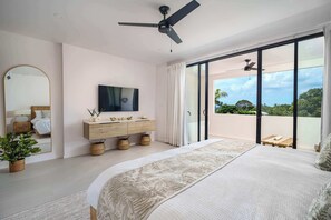 Master Bedroom - Luxury villa near Reeds Bay Beach Barbados