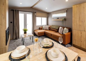 Moffat Lodge Pet - Beattock Manor Lodge Park, Moffat