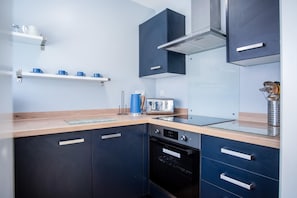 Bayview 87 - 2 Bedroom Chalet - Bayview Oxwich (7107)