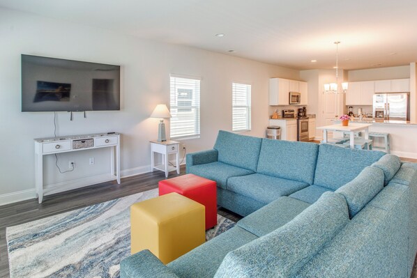 Ocean Isle Beach Vacation Rental | 2BR | 2BA | 2,004 Sq Ft | Small Step Required