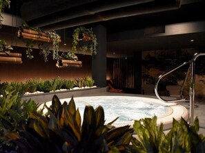 Jacuzzi