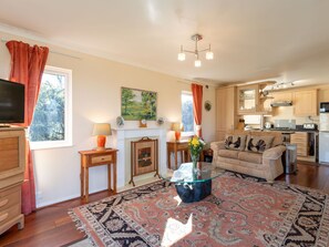 Möbel, Holz, Interior Design, Couch, Decke, Flooring, Tabelle, Wohnzimmer, Fussboden, Zimmer