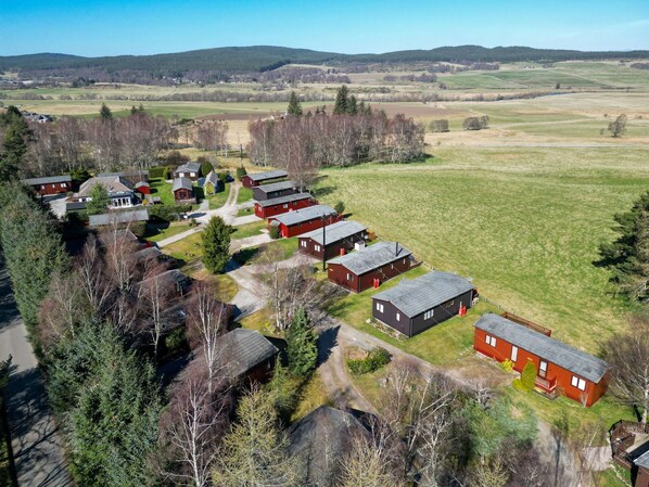 Herbe, Maison, Zone Résidentielle, Paysage, Toit, Plaine, Domicile, Zone Rurale, Lot Terre, Chalet