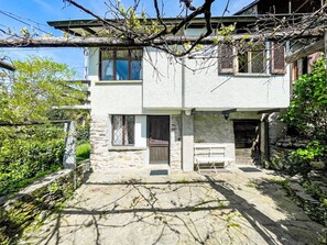 Home, Stone Wall, Stairs, Balcony