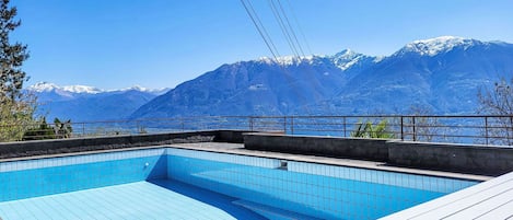 Blue, Mountainous Landforms, Mountain, Swimming Pool, Mountain Range, Hill, Hill Station, Alps, Glacial Landform, Ridge