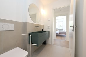 Bain