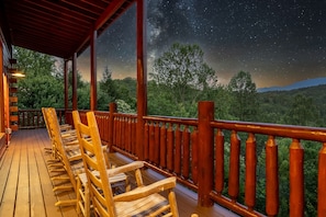 Don't miss the light show of stars in the Smokey Mountains!