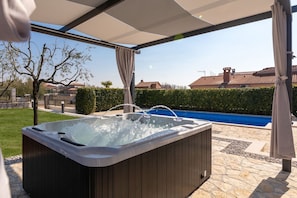 Bubbelpool utomhus