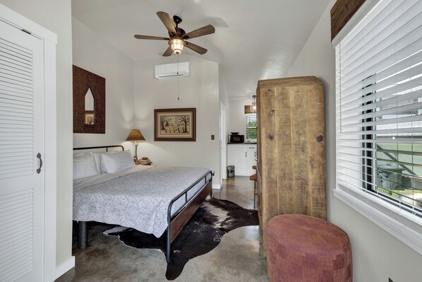 Enjoy the modern comfort of the Tejas Suite