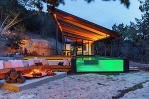 Gather around the fire pit with friends and family, while roasting marshmallows, making s'mores and star gazing.