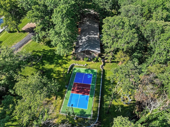 Sport court