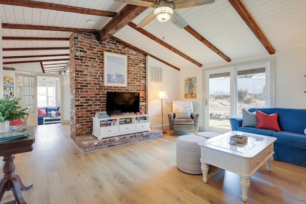 Barnstable Vacation Rental | 3BR | 1.5BA | 1,070 Sq Ft | 3 Steps to Access