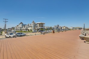 Walk to Beach