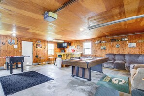 Spielezimmer