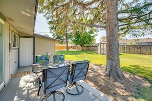 House Exterior | Patio | Dining Area | Gas Grill