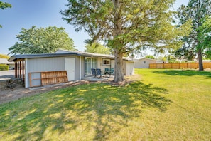 House Exterior | Private Backyard