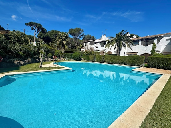 Terraced house 5 minutes from Platja de Pals-A/C.. COSTA BRAVA