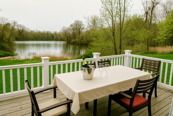 The deck runs the full length of the house and has this amazing view - RELAX!