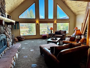 Looks like there might be a bear in the kitchen and an elk in the loft!