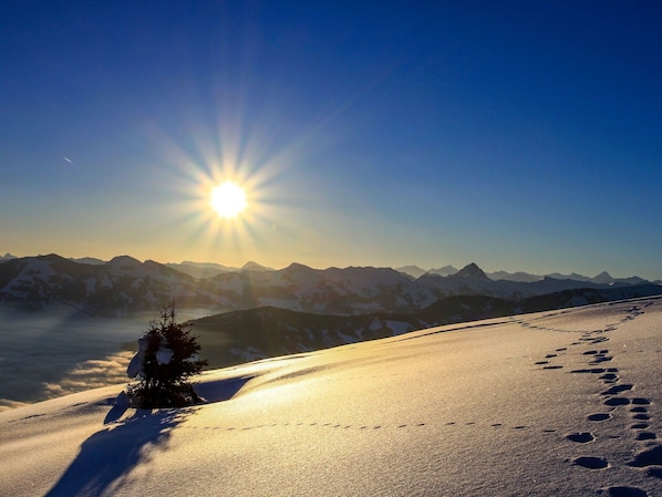 Himmel, Sonne, Blau, Natur, Winter, Bergforms, Schnee, Berg, Sonnenaufgang