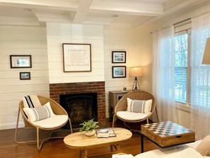 Living room with plenty of seating