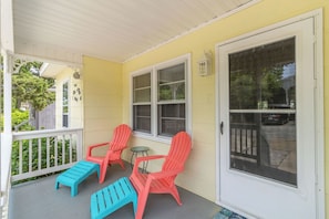 Front Porch - Cozy front porch waiting for your arrival!