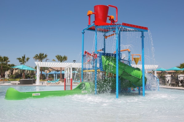 Free access to resort amenities with kids water park