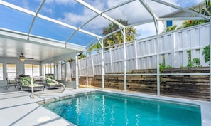 Private pool with heating!