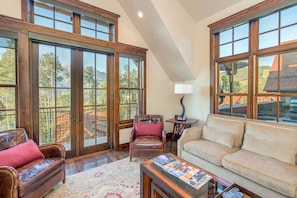 12 Trails Edge - Unit 5 - By Curate Telluride- living room 3