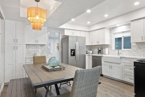 320E - Dinning Table / Kitchen Area