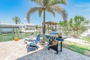 Pool seating and propane grill area