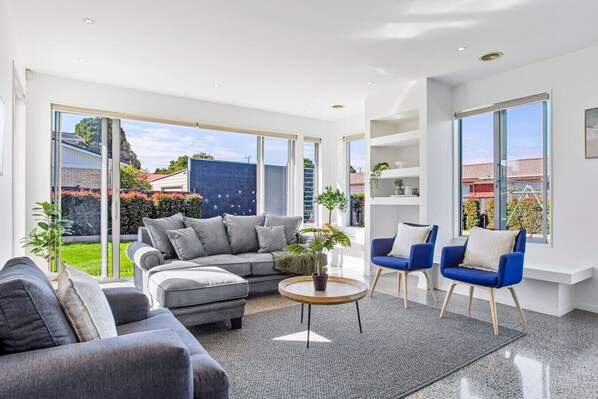 Open plan living with wonderful indoor outdoor flow.