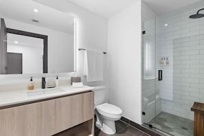 Bathroom (1)