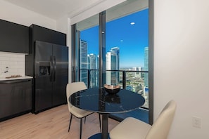 Dining Area (1)