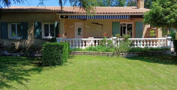 Extérieur