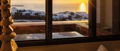Beach/ocean view