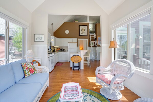 Westford Vacation Rental | 2BR | 1.5BA | 7 Steps to Enter | 800 Sq Ft