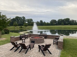 2 governors green - resort 23.JPEG