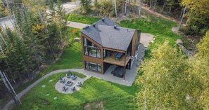 Le Verseau 148 Horizon Views, Hike, Spa and Relax (2156)